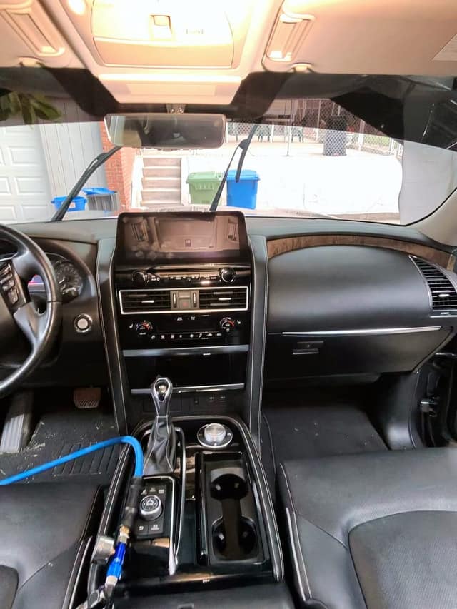 Infiniti QX80 dashboard, before