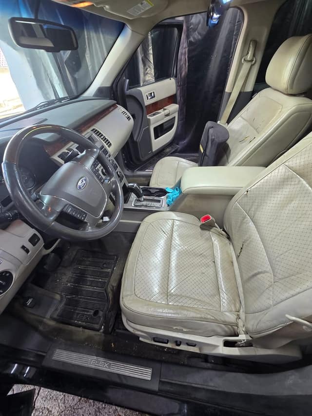Ford Flex driver area, before